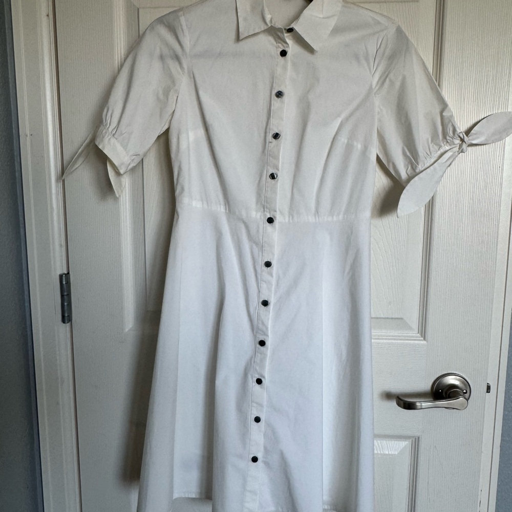 Ann Taylor White Buttoned Midi Dress